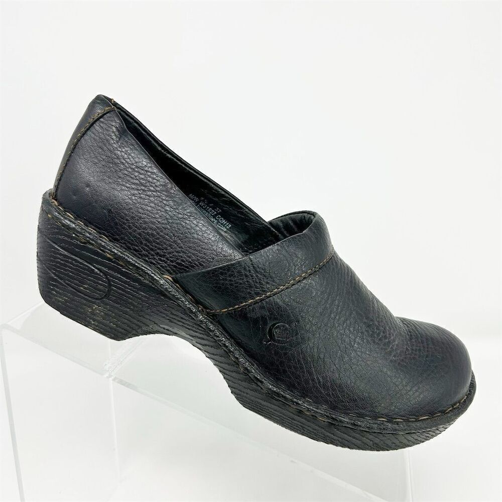 Born Women's Black Leather Slip-On Comfort Clogs Size 6.5 Casual Everyday
